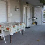 With A Parking Space - 8924 * 维斯