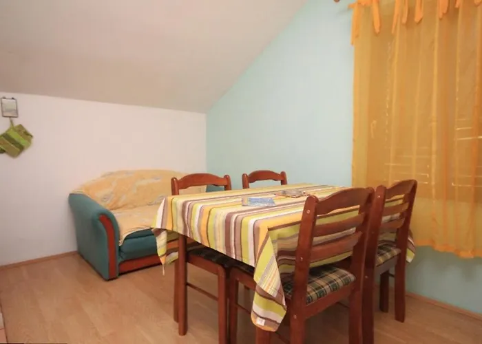 With A Parking Space - 8924 شقة *
