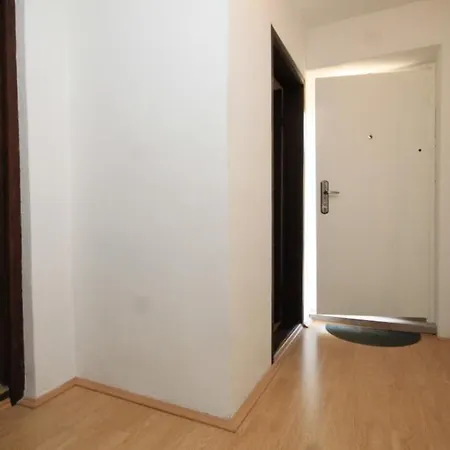 With A Parking Space - 8924 公寓 维斯